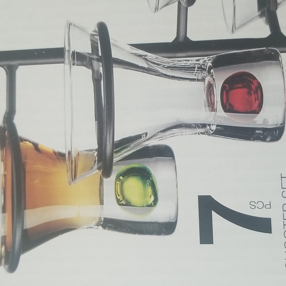 Shot glass set with rack - Picture 4 of 4